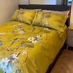 Luxury Apartment- Sleeps 2 -patio- Parking شقة بريستول